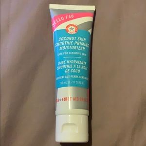 New First Aid Beauty Moisturizing Primer